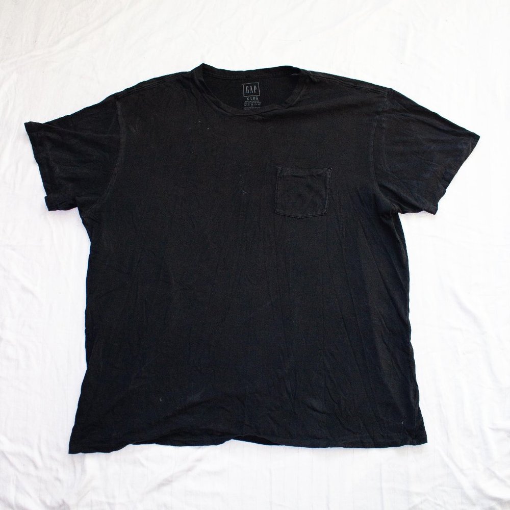 Vintage Gap Pocket T-Shirt